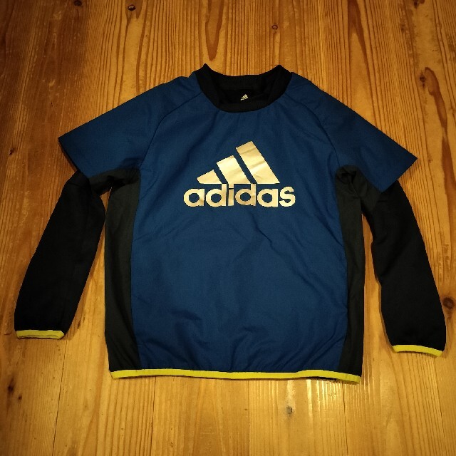 adidas(アディダス)のネモサ様専用　黒ソックス＋140 adidas　サッカー　ウォーマー　ピステ スポーツ/アウトドアのサッカー/フットサル(ウェア)の商品写真