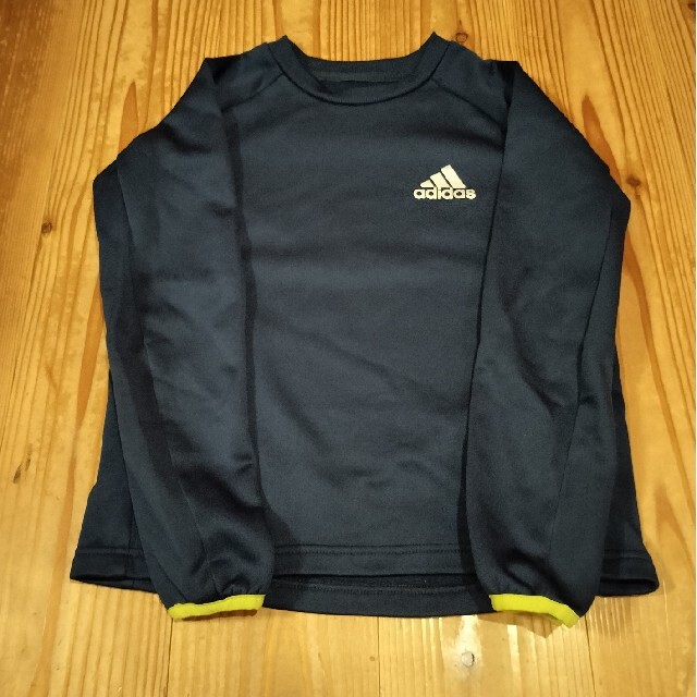 adidas(アディダス)のネモサ様専用　黒ソックス＋140 adidas　サッカー　ウォーマー　ピステ スポーツ/アウトドアのサッカー/フットサル(ウェア)の商品写真