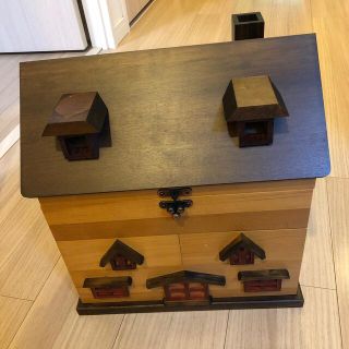 裁縫箱 ソーイングボックス お家型の通販 by さわ|ラクマ
