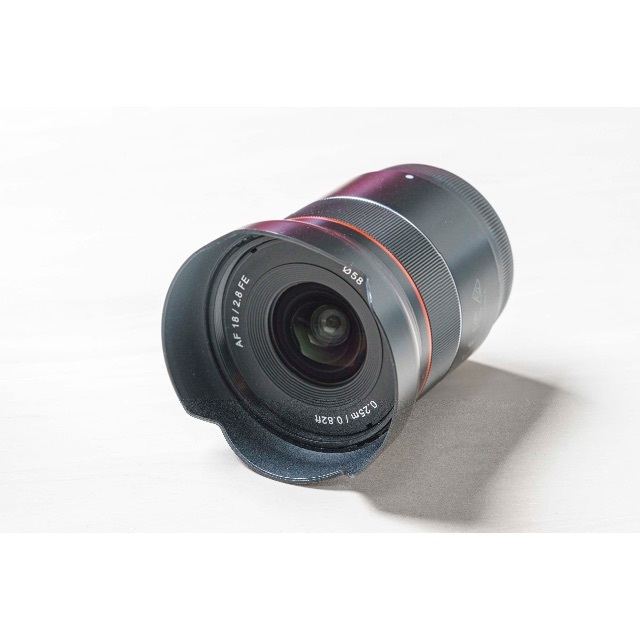 SAMYANG サムヤン AF 18mm F2.8 FE スマホ/家電/カメラのカメラ(レンズ(単焦点))の商品写真