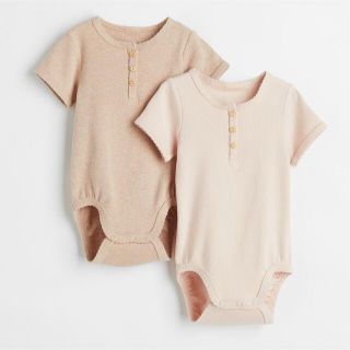 エイチアンドエム(H&M)のh&m 半袖　ロンパース　リブボディスーツ　2枚セット(ロンパース)