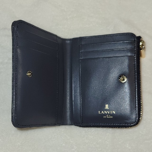 LANVIN en Bleu(ランバンオンブルー)のランバンオンブルー 二つ折り財布　ネイビー メンズのファッション小物(折り財布)の商品写真