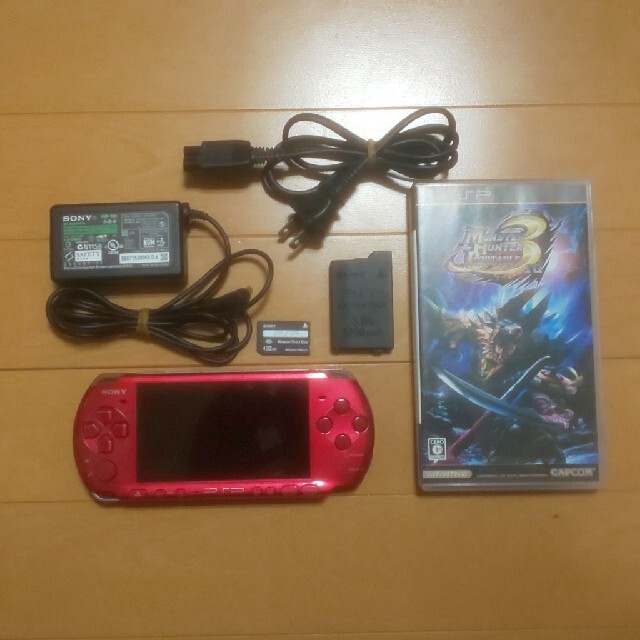 【美品】PSP 3000 すぐ遊べるセット(ホワイト)