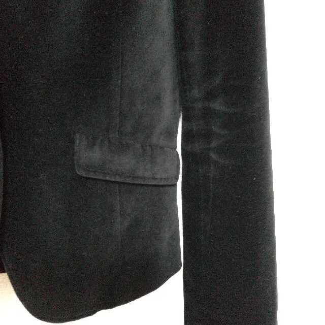 Alphabet club  黒のベロアのジャケット レディースのジャケット/アウター(テーラードジャケット)の商品写真