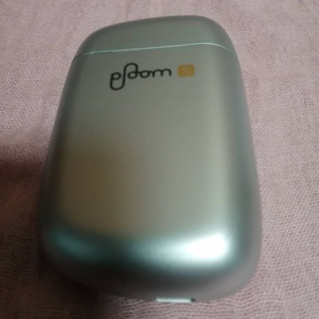 中古美品) Ploom S2.0 シルバー プルーム メンズのファッション小物(タバコグッズ)の商品写真