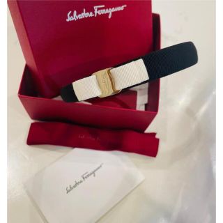 フェラガモ(Ferragamo)のフェラガモ　カチューシャ美品(カチューシャ)