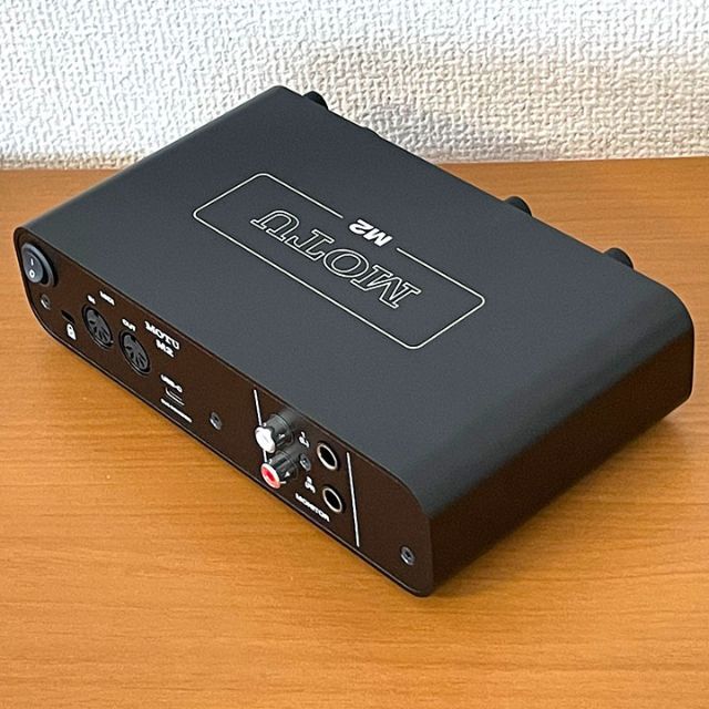 【ほぼ未使用・国内正規品】MOTU M2 オーディオインターフェイス 楽器のDTM/DAW(オーディオインターフェイス)の商品写真