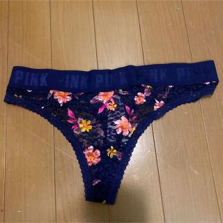 ヴィクトリアズシークレット(Victoria's Secret)のヴィクトリアシークレット　紺色総レース　Tバック(ショーツ)