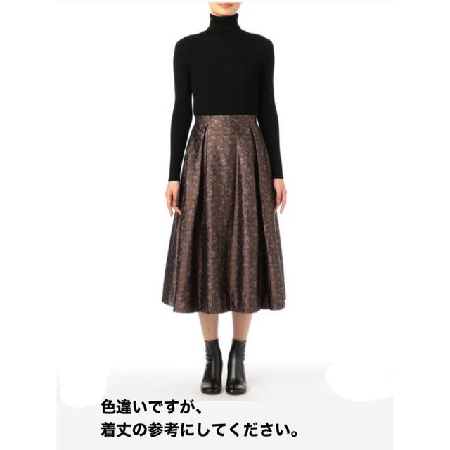 ESTNATION(エストネーション)のESTNATION / フラワージャガードタックフレアスカート レディースのスカート(ひざ丈スカート)の商品写真