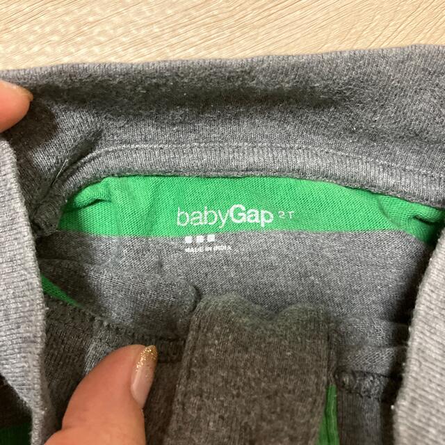 babyGAP(ベビーギャップ)のBaby GAP トップス キッズ/ベビー/マタニティのキッズ服男の子用(90cm~)(Tシャツ/カットソー)の商品写真