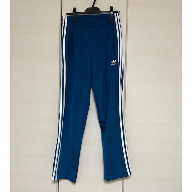 adidas(アディダス)の値下げしました！ adidas アディダス スリットジャージ パンツ レディースのパンツ(カジュアルパンツ)の商品写真