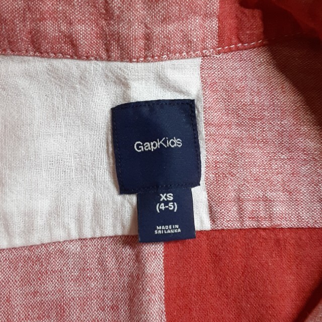 GAP Kids(ギャップキッズ)のGAP　長袖チェックシャツ　XSサイズ　袖ロールアップ キッズ/ベビー/マタニティのキッズ服男の子用(90cm~)(ブラウス)の商品写真