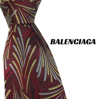 バレンシアガ(Balenciaga)の【3498】美品！BALENCIAGA ネクタイ　レッド系　総柄(ネクタイ)