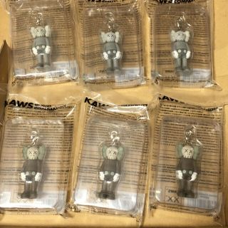 MEDICOM TOY(キーホルダー)のフリマアイテム一覧 MEDICOM TOY(キーホルダー)のフリマアイテム一覧