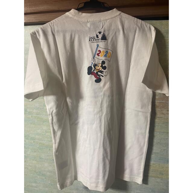 Disney(ディズニー)の新品タグあり！ミッキーマウス2020デザインTシャツ S レディースのトップス(Tシャツ(半袖/袖なし))の商品写真