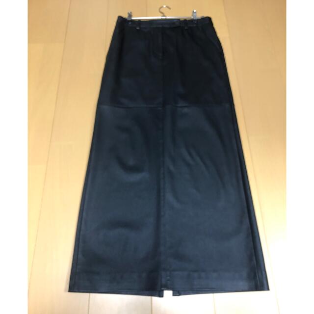 L'Appartement DEUXIEME CLASSE(アパルトモンドゥーズィエムクラス)のアパルトモン 【RAW+/ロゥタス】Leather Maxi Skirt レディースのスカート(ロングスカート)の商品写真