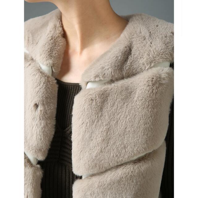 Lor ロル　bloc fur vest