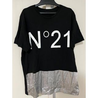 ヌメロヴェントゥーノ(N°21)のヌメロヴェントゥーノ　ロゴTシャツ　バイカラー　黒ブラック　シルバー n21(Tシャツ/カットソー(半袖/袖なし))