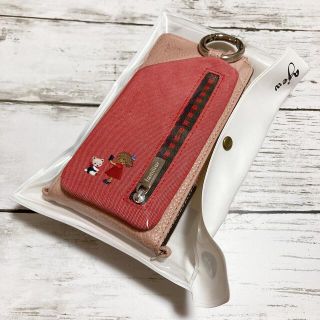 ファミリア(familiar)の【新品】 familiar ファミリア ajew エジュー マルチケース M(モバイルケース/カバー)