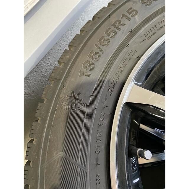 195/65R15 スタッドレス 4本セット ホイール付 ナット付 自動車/バイクの自動車(タイヤ・ホイールセット)の商品写真