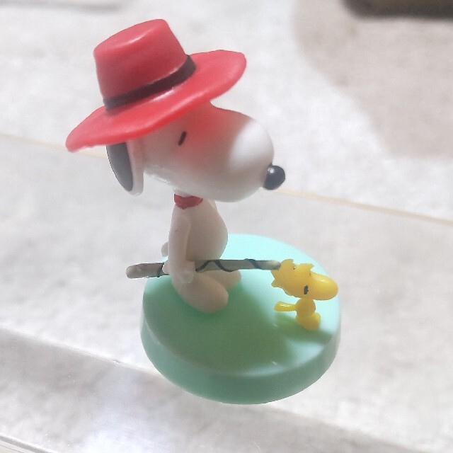 SNOOPY(スヌーピー)の11番 チョコエッグ スヌーピー ピーナッツ エンタメ/ホビーのおもちゃ/ぬいぐるみ(キャラクターグッズ)の商品写真