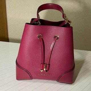 マイケルコース(Michael Kors)の【MICHEAL KORS】MERCER GALLERYバケットバッグ スモール(ハンドバッグ)