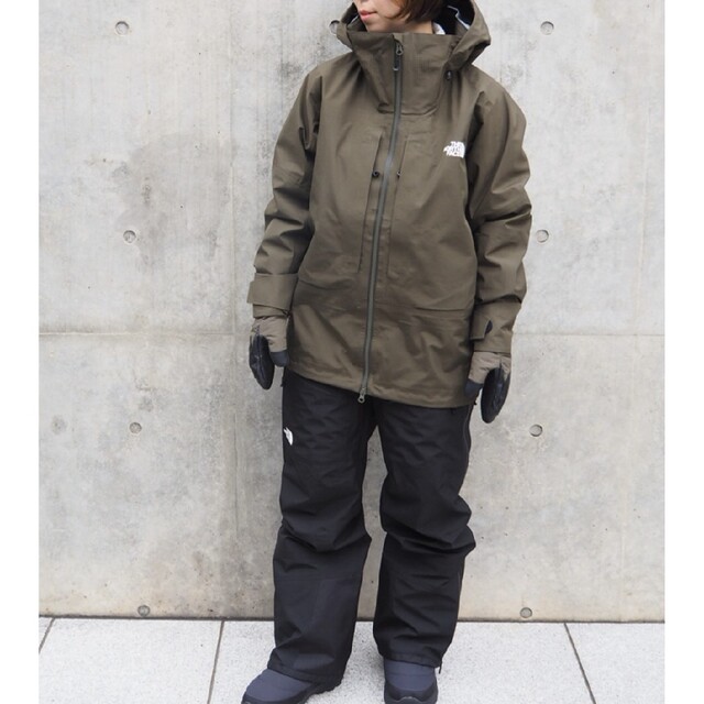 THE NORTH FACE(ザノースフェイス)のTHE NORTH FACE パウダーガイドジャケット NT（S）スノボウェア メンズのジャケット/アウター(マウンテンパーカー)の商品写真