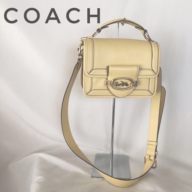 【お正月セ—ル】極美品　COACHヒーロー ショルダー バッグ　バニラ　現行品