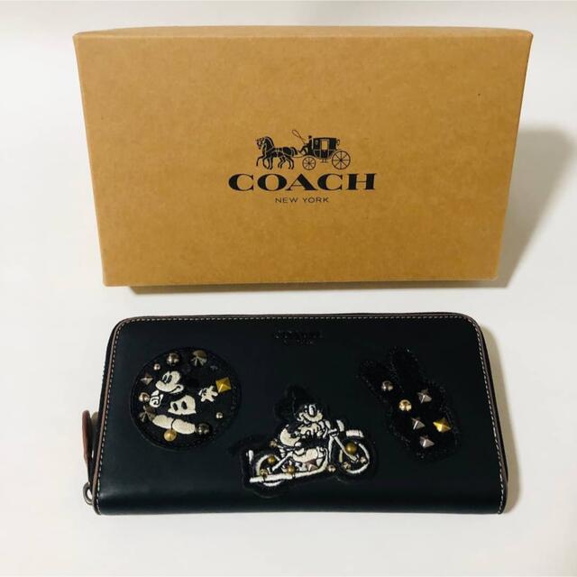 coach長財布　Disneyコラボ　ミッキー長財布