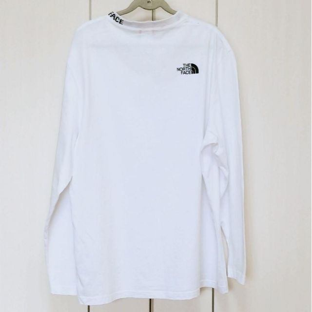 THE NORTH FACE(ザノースフェイス)の海外限定品　THE NORTH FACE zumu Tシャツ　ホワイト　男女兼用 メンズのトップス(Tシャツ/カットソー(七分/長袖))の商品写真