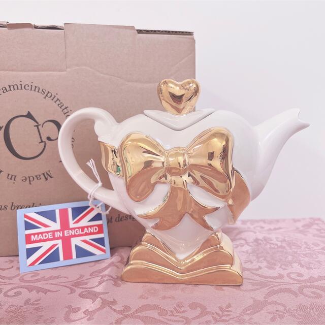 WEDGWOOD - レア新品未使用♡tea pottery ハート型ティーポット の通販