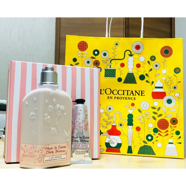 L'OCCITANE(ロクシタン)の★新品・未使用品★ロクシタン　チェリーブロッサム ボディミルク＆ハンドクリーム コスメ/美容のボディケア(ボディローション/ミルク)の商品写真