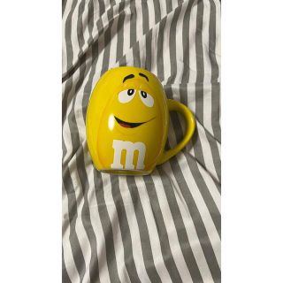 エムアンドエム(M&M)のマグカップ(マグカップ)