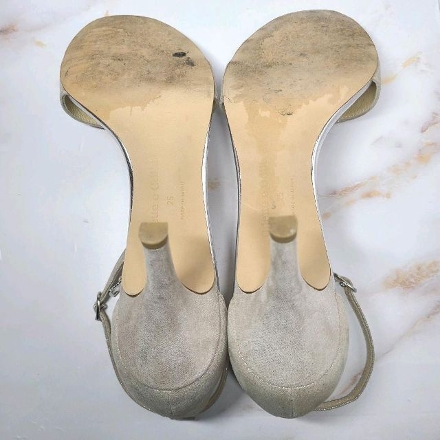 Odette e Odile(オデットエオディール)の【送料無料】Odette e Odile　サンダル　25cm　シルバー レディースの靴/シューズ(サンダル)の商品写真