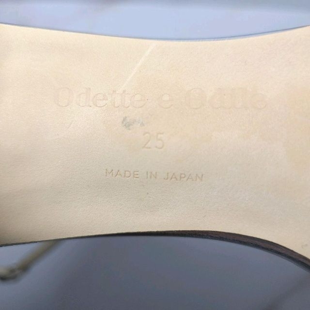 Odette e Odile(オデットエオディール)の【送料無料】Odette e Odile　サンダル　25cm　シルバー レディースの靴/シューズ(サンダル)の商品写真