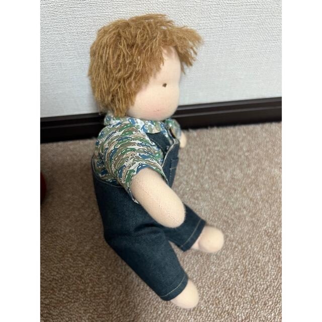 BorneLund(ボーネルンド)の30cmウォルドルフ人形リバティシャツの男の子 ハンドメイドのぬいぐるみ/人形(人形)の商品写真