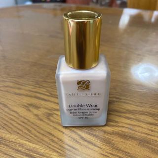 エスティローダー(Estee Lauder)のエスティーローダーダブルウェア#1N2エクリュリキッドファンデーション(ファンデーション)