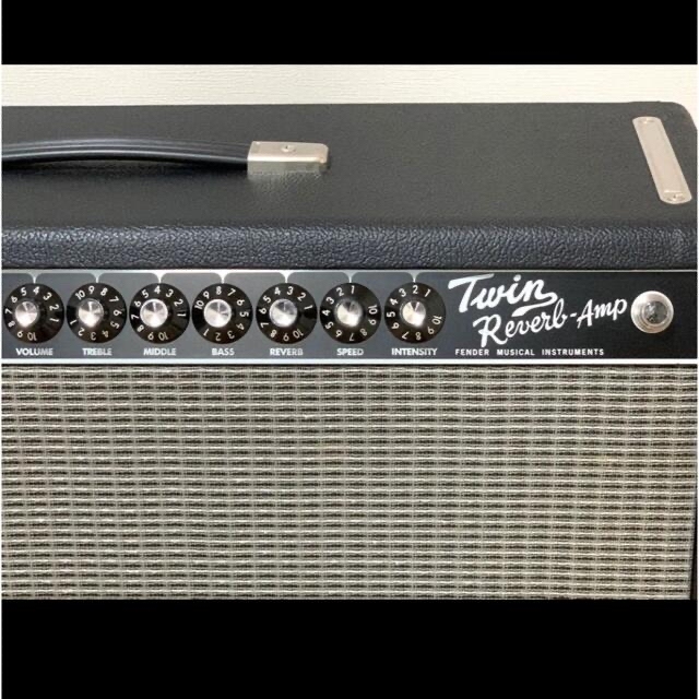 Fender(フェンダー)の【ラディ様専用】Fender Twin Reverb Tone  Master 楽器のギター(ギターアンプ)の商品写真