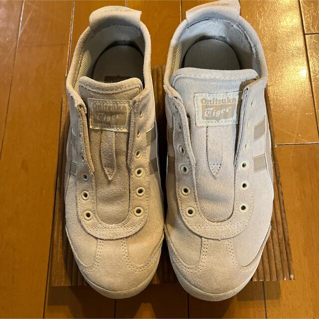 Onitsuka Tiger(オニツカタイガー)の専用　オニツカタイガー　23.5 レディースの靴/シューズ(スニーカー)の商品写真