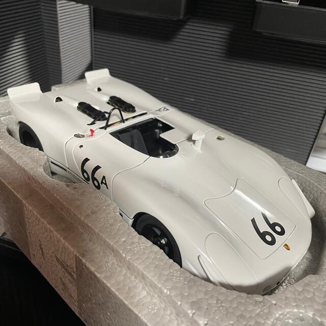 絶版未展示品オートアート1/18ポルシェ908/02HOLTVILLE1970エンタメ/ホビー