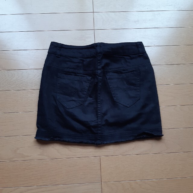 DIESEL(ディーゼル)のディーゼル　ミニスカート　スカート　デニム　ブラックデニム レディースのスカート(ミニスカート)の商品写真