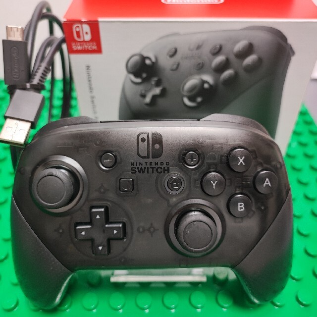 Nintendo Switch Pro コントローラー  プロコン 任天堂