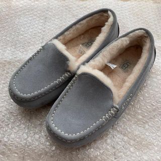 アグ(UGG)のUGG  モカシン(スリッポン/モカシン)