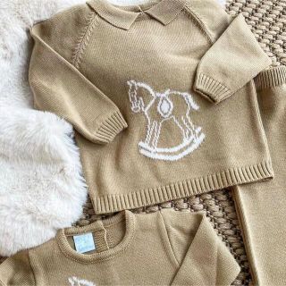 うのにもお得な 【新品未使用】granlei 木馬ニットセットアップ