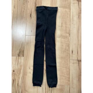 ユニクロ(UNIQLO)のヒートテック（極暖）タイツ　キッズ　140cm ⭐︎美品⭐︎(靴下/タイツ)