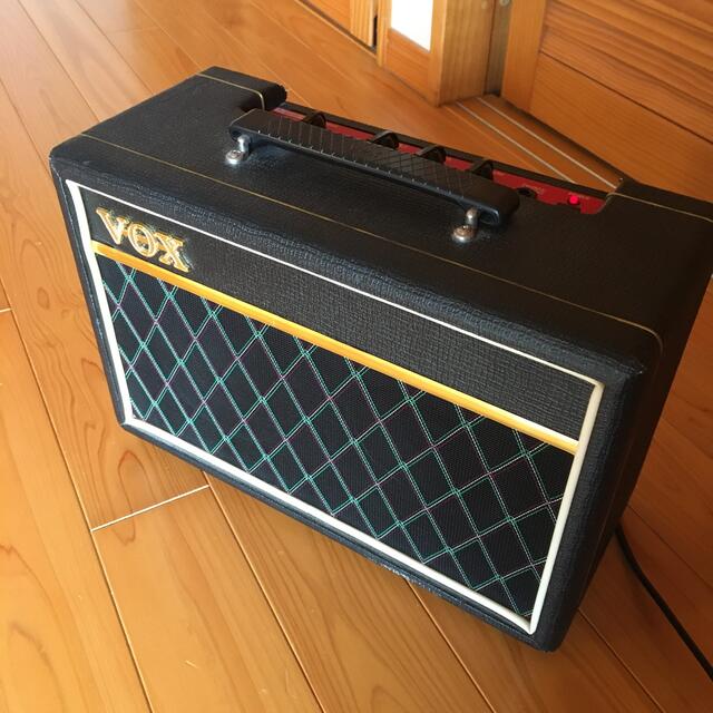 VOX(ヴォックス)のVOX pathfinder 10 bass 楽器のベース(ベースアンプ)の商品写真