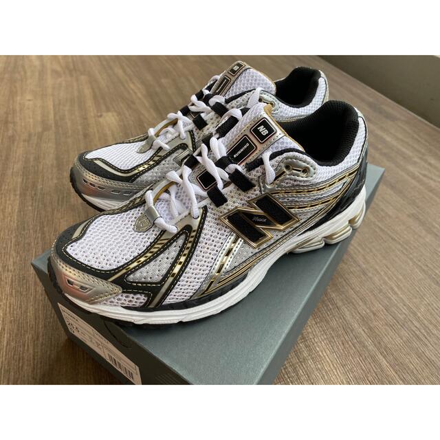 New Balance(ニューバランス)の超美品❤️ニューバランス　ランニングシューズ　25.5cm スポーツ/アウトドアのランニング(シューズ)の商品写真