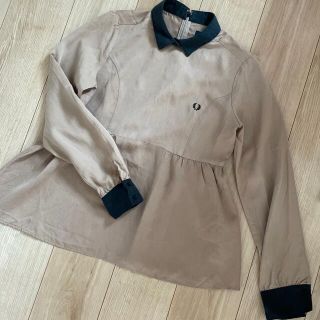 フレッドペリー(FRED PERRY)のフレッドペリー ペプラム トップス(シャツ/ブラウス(長袖/七分))