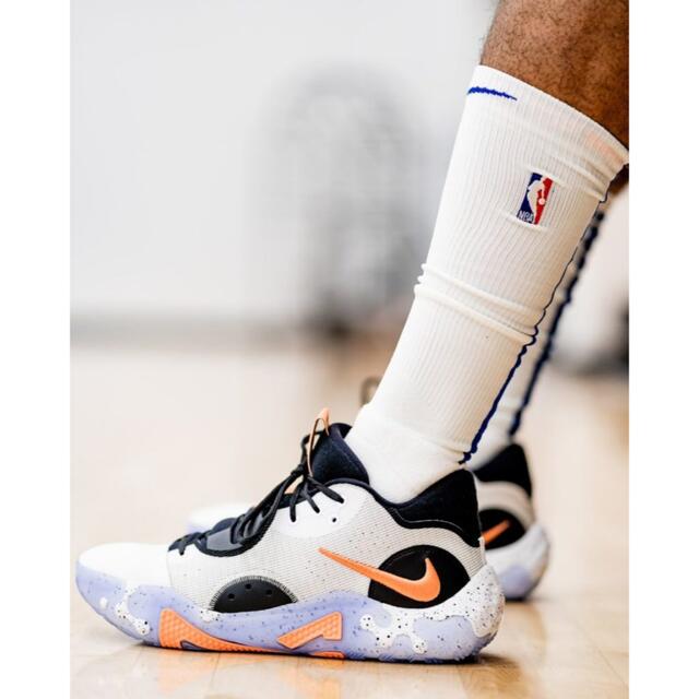 NIKE(ナイキ)のNIKE PG6 EP 30cm スポーツ/アウトドアのスポーツ/アウトドア その他(バスケットボール)の商品写真