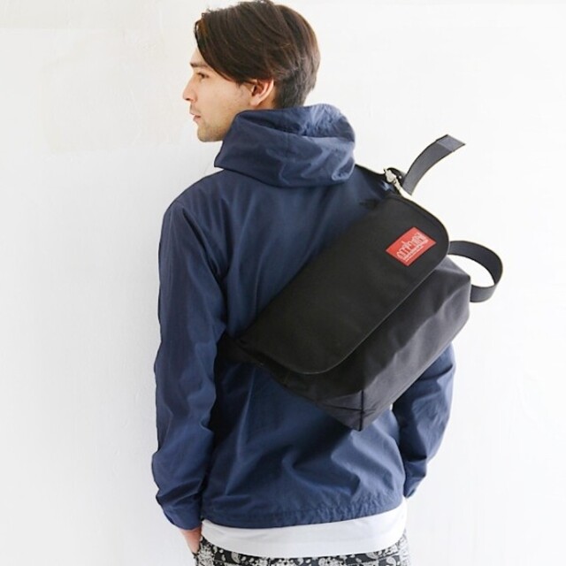 Manhattan Portage(マンハッタンポーテージ)のVintage Messenger Bag M レディースのバッグ(メッセンジャーバッグ)の商品写真